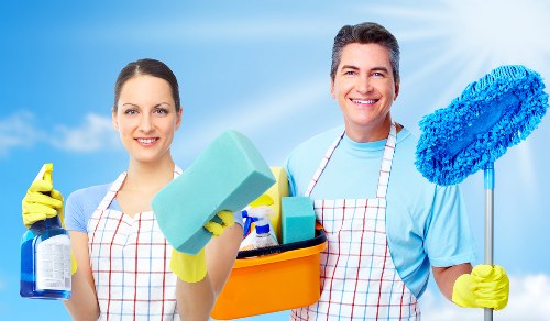 Professional cleaner in Hammersmith for residential and commercial spaces